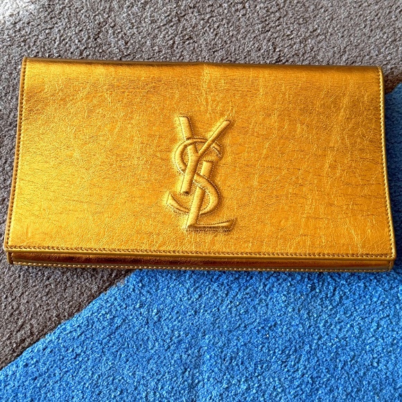 YSL Belle de Jour Metallic Gold Clutch – Saint Laurent LIKE NEW - Picture 1 of 11